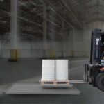 Szobaburkolat/modularisfeluletvedelmi rendszer