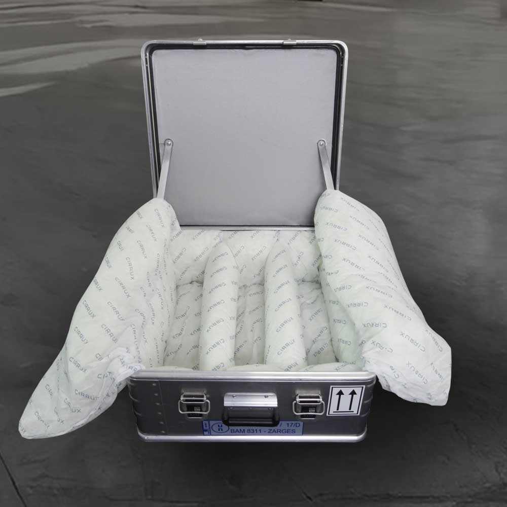 Transport box K 470 - Akku Safe for safe transport and storage of lithium-ion batteries 1 Szállítódoboz K 470 - Akku Safe lítium-ion akkumulátorok biztonságos szállításához és tárolásához